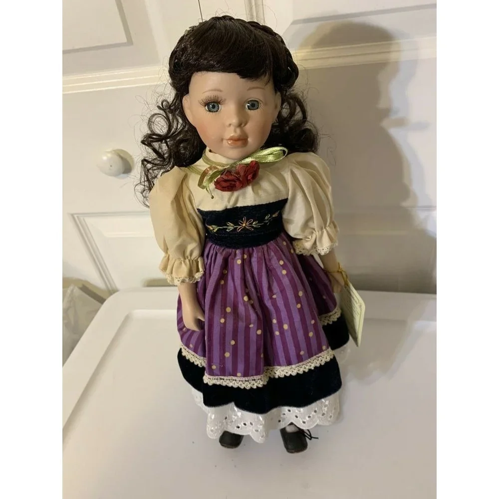 NJSF 25 doll
